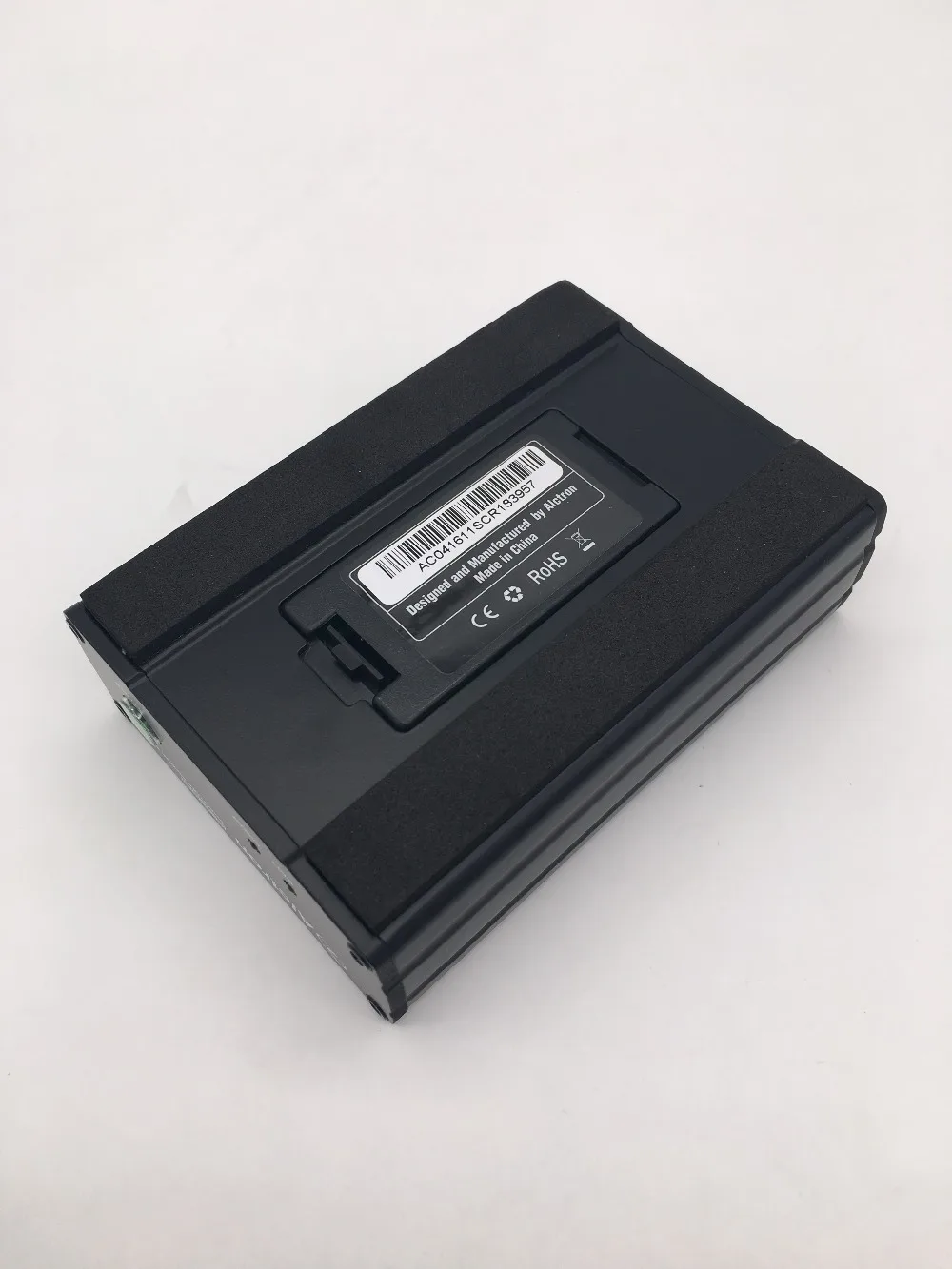 Alctron PS200 портативный 48В Питание для конденсаторный микрофон, как с точки зрения 9В батареи или 9V DC адаптер