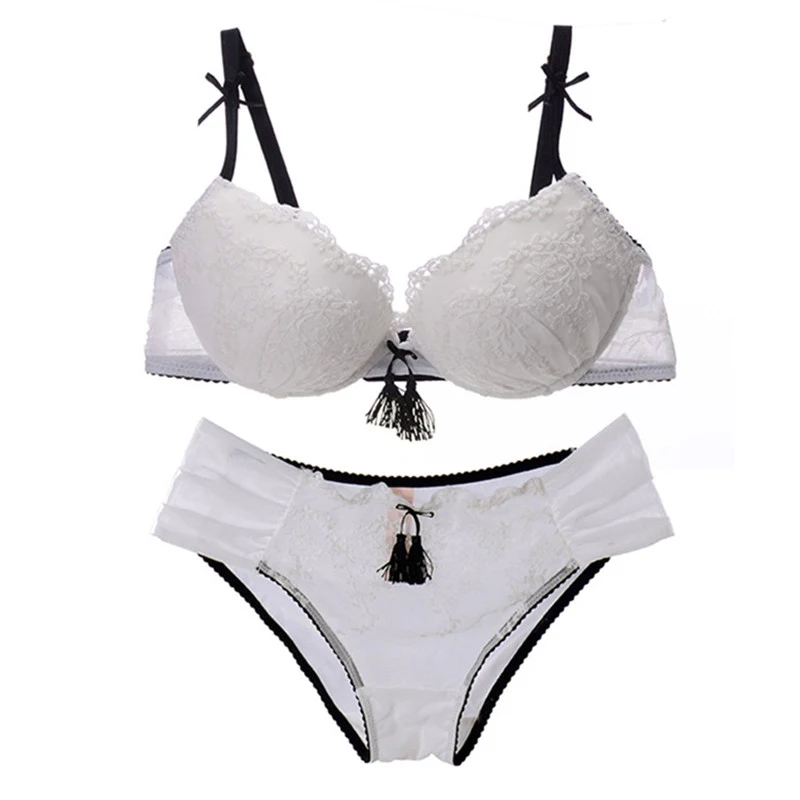 Комплект винтажного нижнего белья из плотного хлопкового кружевного