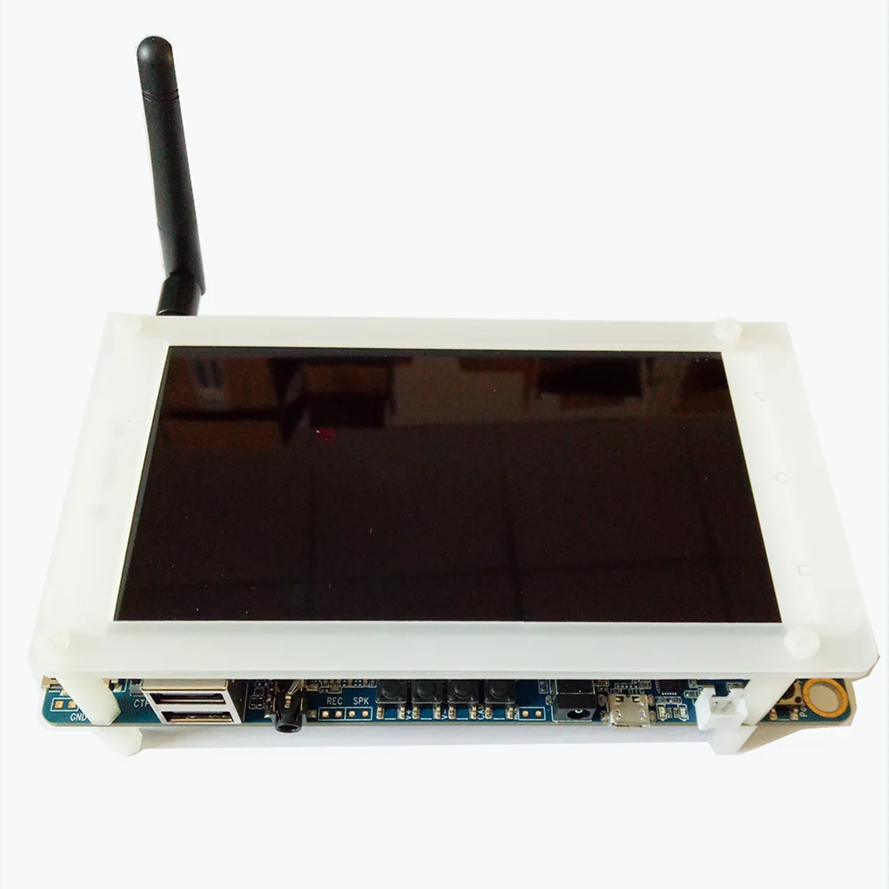 

[SmartFly] Quad Core ARM Cortex A53 CPU, 450MHz Mali-T720 GPU, 2GB LPDDR3 + 16GB eMMC3 Cell Phone Development Board