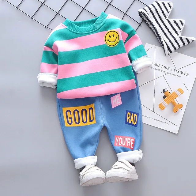 BBYZrongPink Комплекты одежды для маленьких мальчиков и девочек осенне-зимняя одежда для младенцев, костюмы из плотного бархата, полосатая футболка со смайликом, штаны Детский костюм - Цвет: BBYZrongPink