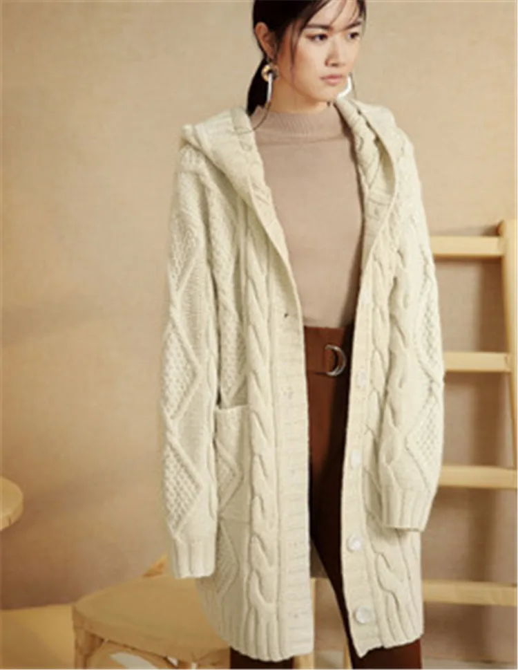 Женский однобортный длинный кардиган трикотажный однотонный ручной работы из