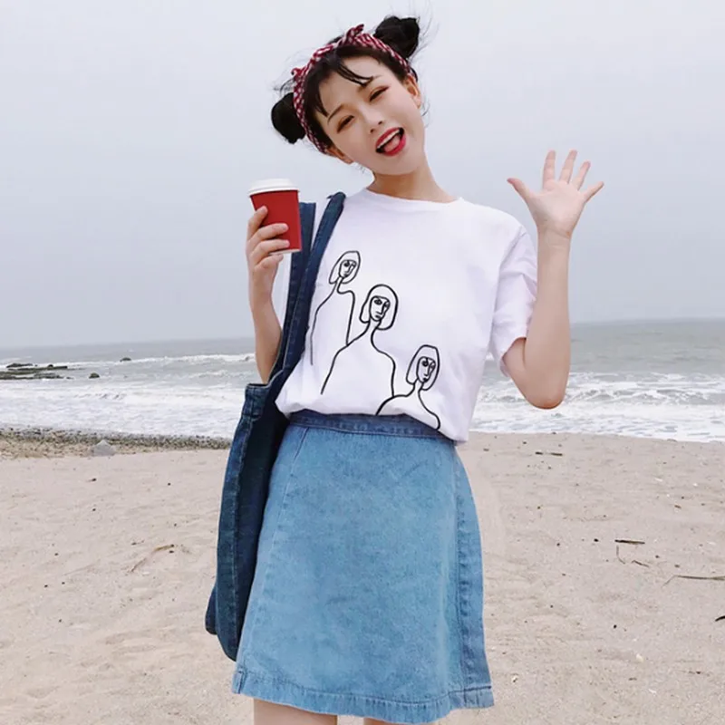 Женская футболка с вышитым персонажем из мультфильма Harajuku однотонная Корейская