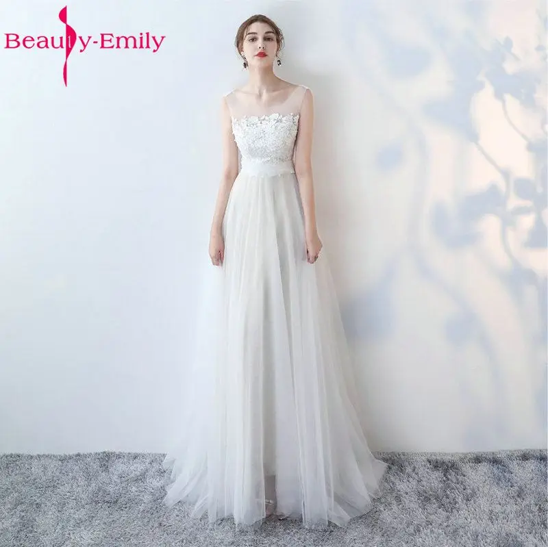 

Beauty-Emily White Wedding Dresses 2019 New Sexy Scoop Tulle Appliques Beach Bride Dress Long Ivory Wedding Gowns Custom made