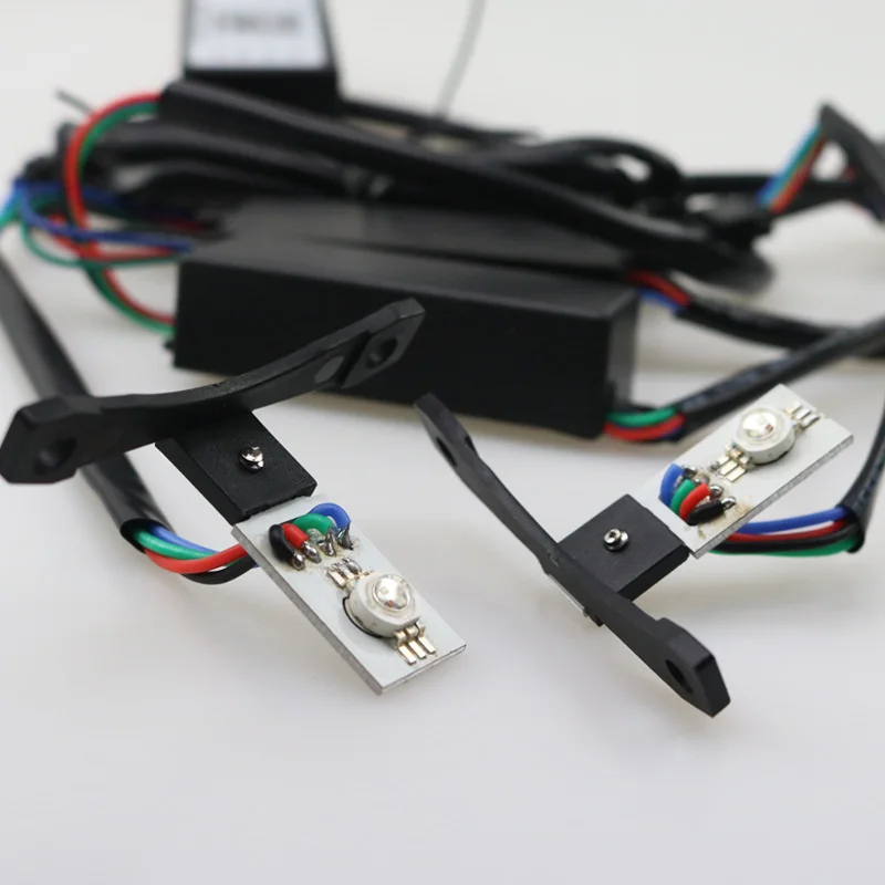 Бесплатная доставка Высокое качество Новый Led дьявол глаз демон RGBW изменение