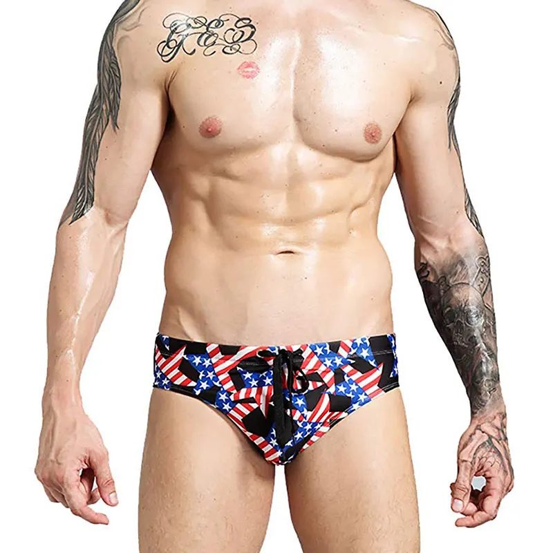 Черный American Flag Swimwear Mens Stars Low Rise Swim Briefs Trunks USA Flag Underwear Sexy Beach Bikini Swimsuit Swimming Surf Shorts - Цвет: Черный