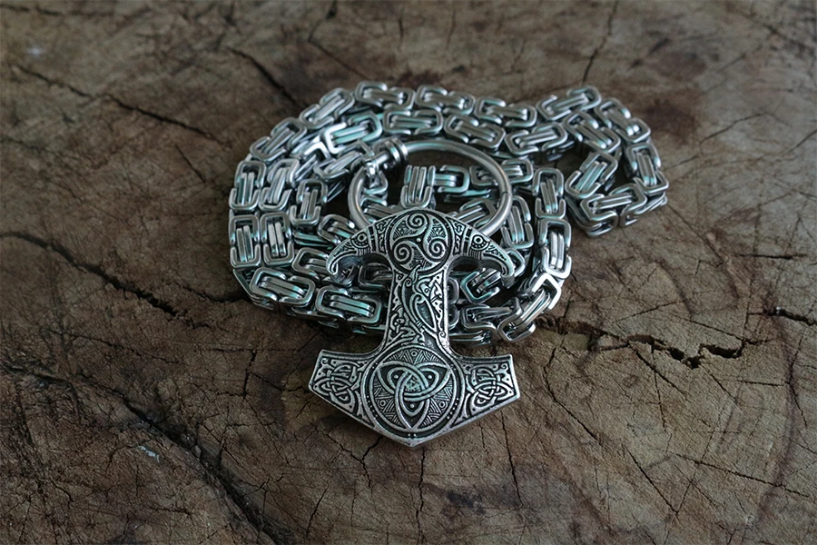 Raven's Mjolnir ювелирные изделия с молотком легендарный молот тора кулоном вороном