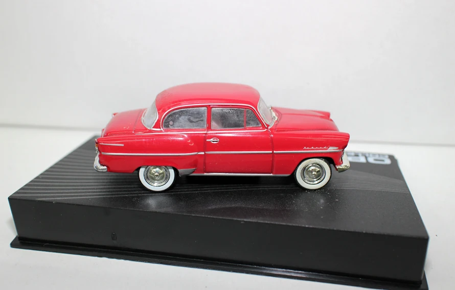 I XO 1:43 OPEL Olympia реккорд 1956 бутик игрушки из сплава для детей Детские модель подарок