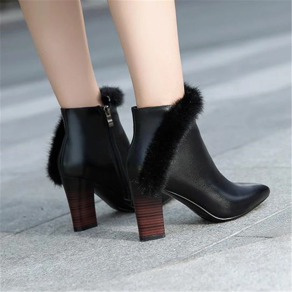 Women's leather boots high-heeled solid-colored mink hair-coat cow new fashion leather-raising shoes in autumn | Обувь