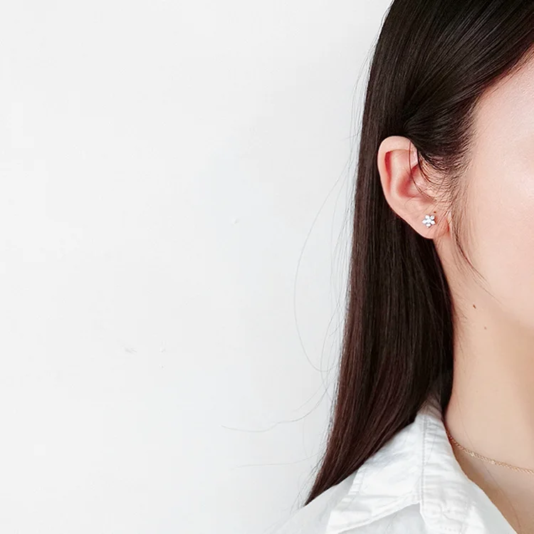 Fengxiaoling 925 пробы серебряные серьги-гвоздики с кубическим цирконием и цветком сливы для женщин модные вечерние ювелирные изделия