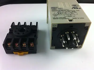 1 комплект база + Многофункциональное реле времени OMRON фоторазъем 8 штырьков 2NO 2NC 12