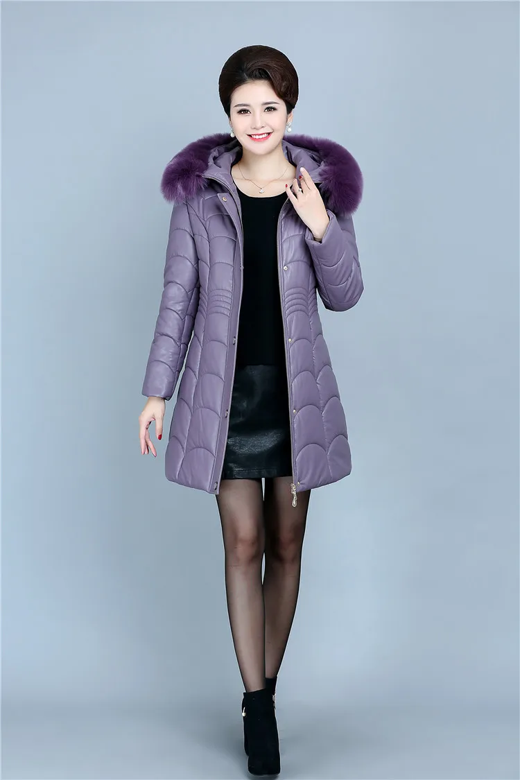 Женская зимняя кожаная куртка с капюшоном размера плюс 6XL для женщин среднего возраста, пальто с меховым воротником и капюшоном, Толстая теплая парка из искусственной кожи, женская верхняя одежда