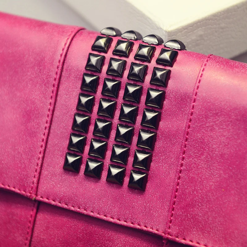 2017 женские сумки на плечо кожаные с шипами и заклепками винтажные сумочки через