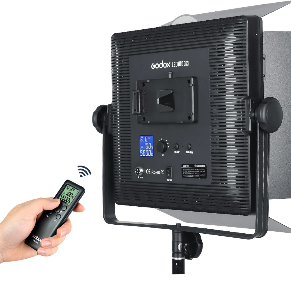 Комплект светодиодных ламп Godox LED1000W 5600 K 3 шт. 2 8 м комплект непрерывного освещения