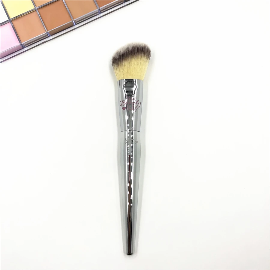 Live Beauty #227 угловая кисть для румян Серебряная It Cosmetics #206 круглые буферные кисти