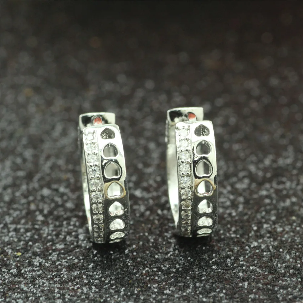 2017 Винтажные Украшения подшипники из искусственного серебра с цирконом