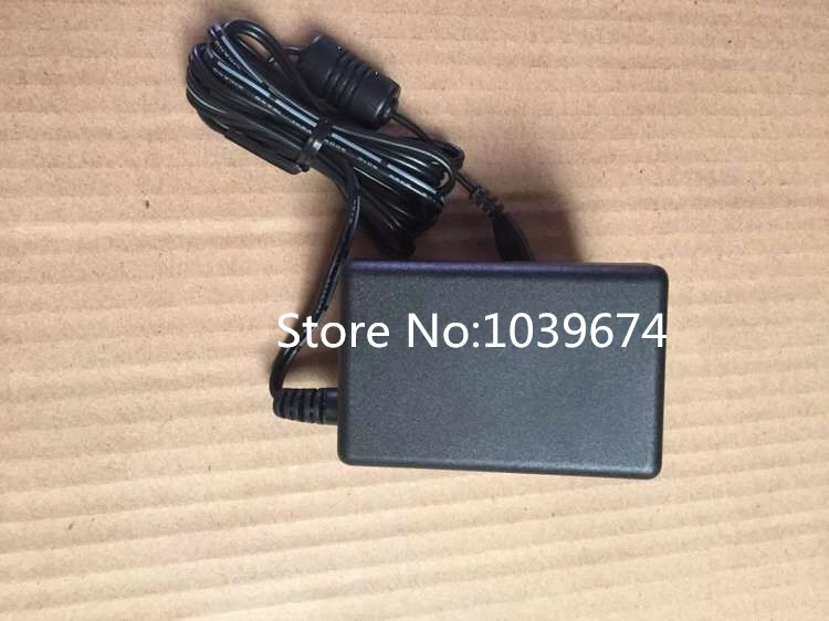 

DC 5.5V 2.72AH, AC 100V ~ 240V Android Battery Charger Universal High Quality Charger