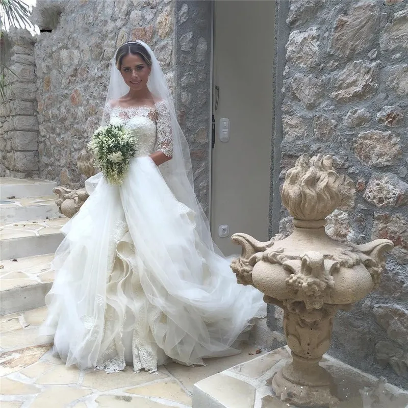 New Beautiful Lace Wedding Dresses Half Sleeve Chapel Train Vintage Gown Button Back Boat Neck | Свадьбы и торжества