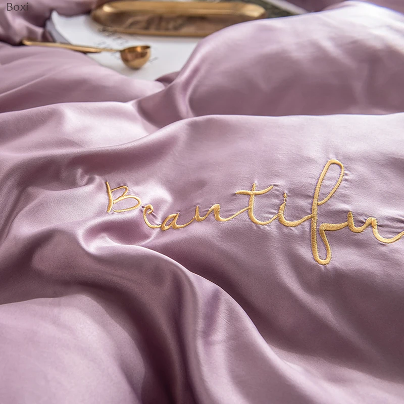 Комплект постельного белья из 4 предметов шелковое одеяло с простыней размера