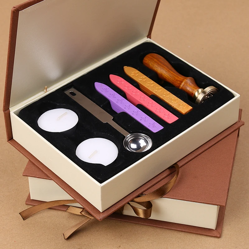 Дизайнерский восковой штамп с металлической/деревянной ручкой в деревянной