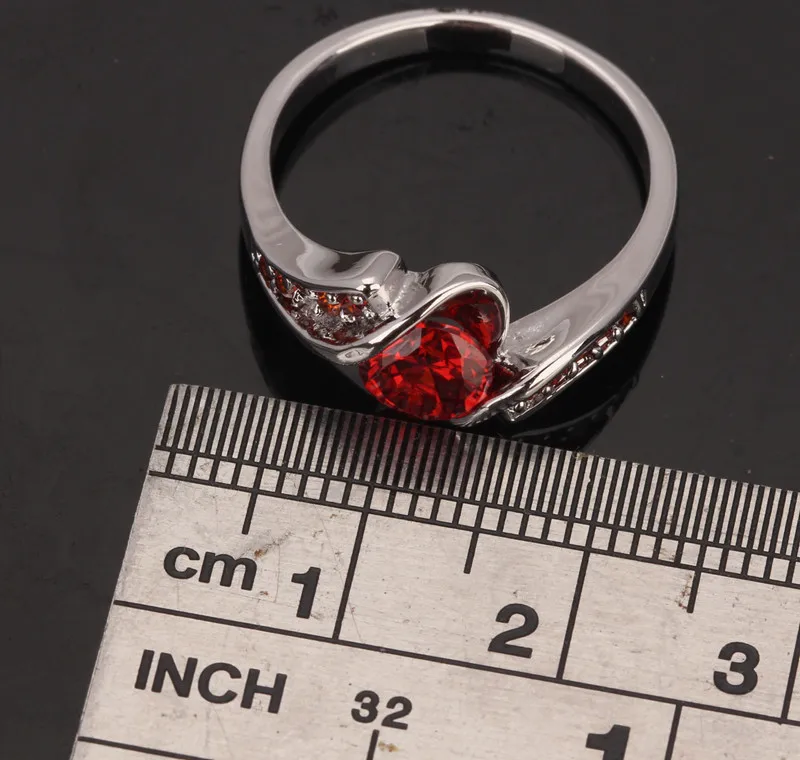 Конфетный красный бургенди гранат посеребренные ювелирные изделия распродажа