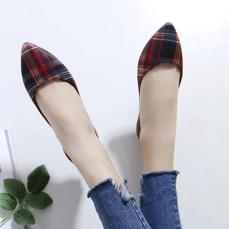 

Plus Size 35-42 NIUFUNI 2020 Womens Flats Shoes Gingham Pointed Toe Ballet Flats Casual Comfortable Soft Shoes Woman Moccasins