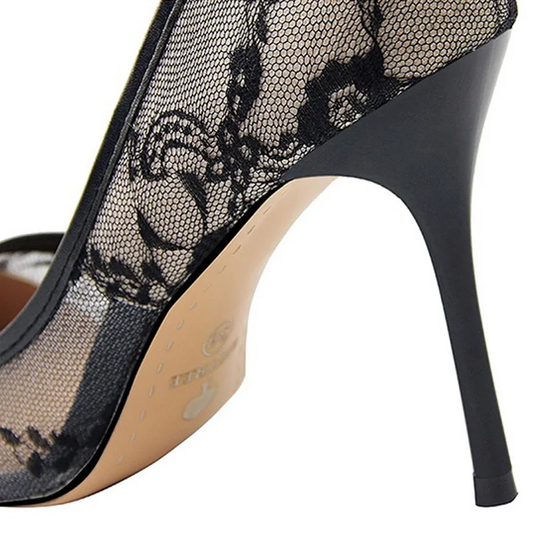 Женские свадебные туфли лодочки на высоком каблуке с прозрачными цветами острым