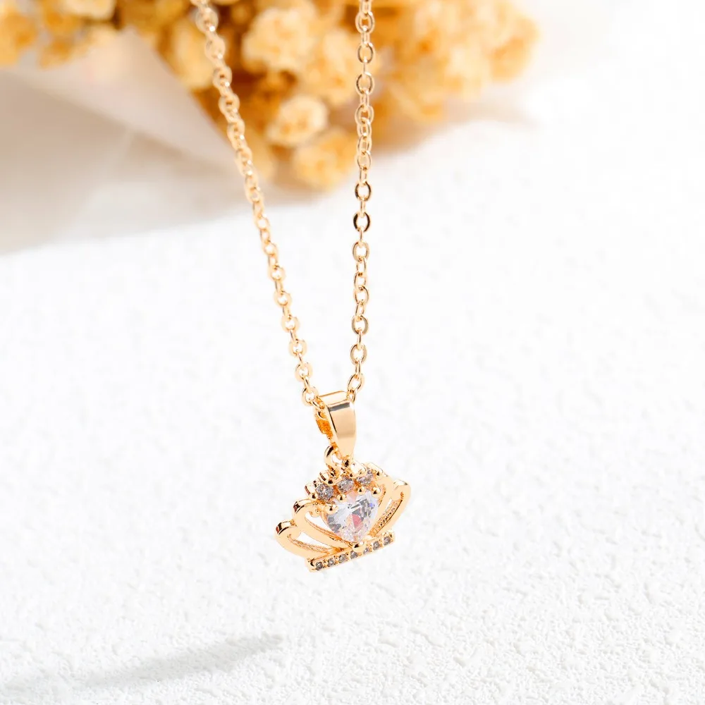 Simple ins item fashion rhinestone crown necklace female Korean student pendant 3-KX708 | Украшения и аксессуары