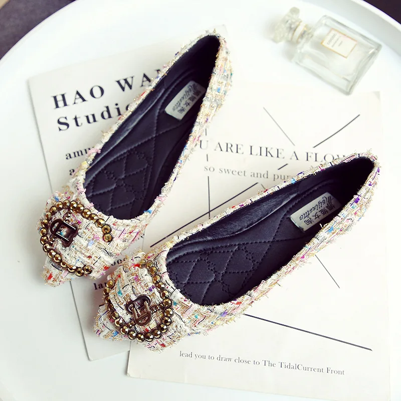 Женские туфли стразы на плоской подошве большие размеры легкие дышащие слипоны