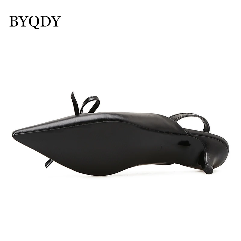 BYQDY/пикантные женские босоножки на тонком каблуке; сезон лето; Новинка года; модные женские туфли без задника с острым носком и бантом; вечерние туфли-лодочки; Цвет Черный