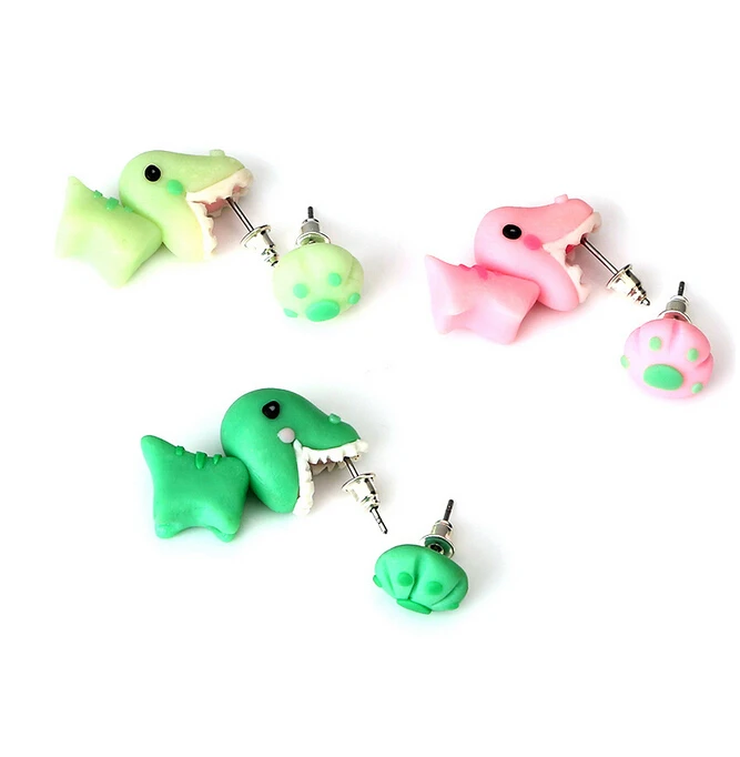 Женские серьги гвоздики из полимерной глины милые мягкие ручной работы в виде