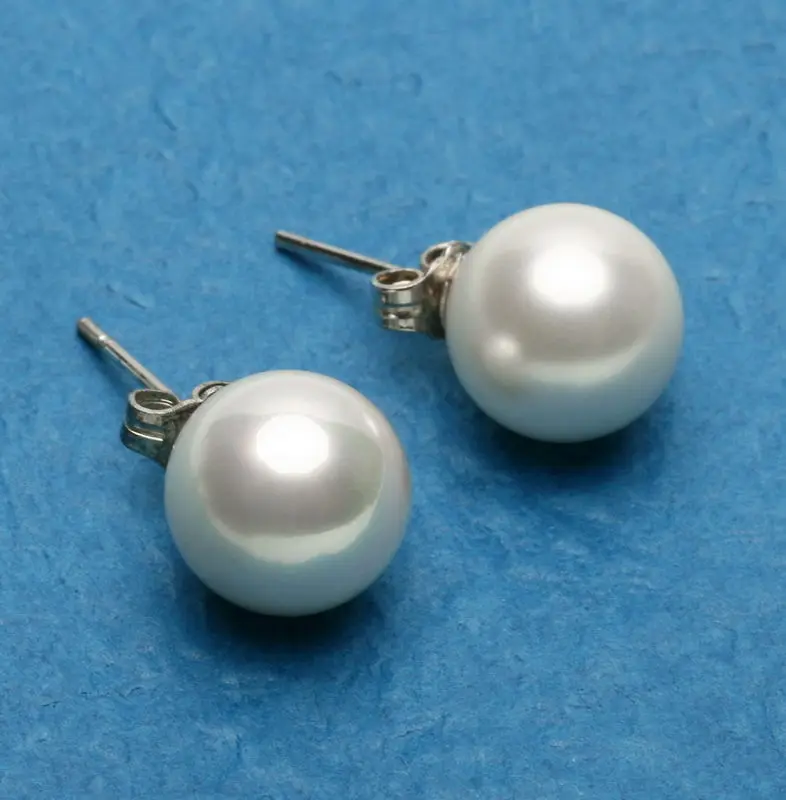 

Hot selling> Free shipping 10mm white south sea shell pearl silver Stud earrings AAA Grade -Bride jewelry free shipping