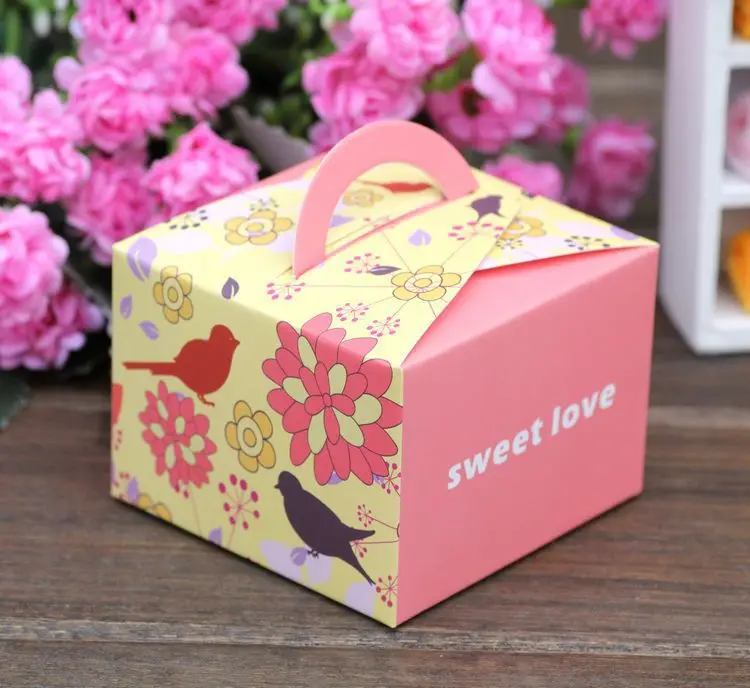 

50PCS/LOT PAPER gift box pink Square Wedding Favor Boxes party candy bird flower box craft kraft sweet lovely cute gift