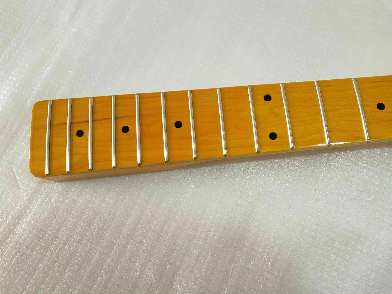 Maple 20. Maple 20. Клён fireglow. Клен канадский остролистный. Кленовая накладка на гриф.