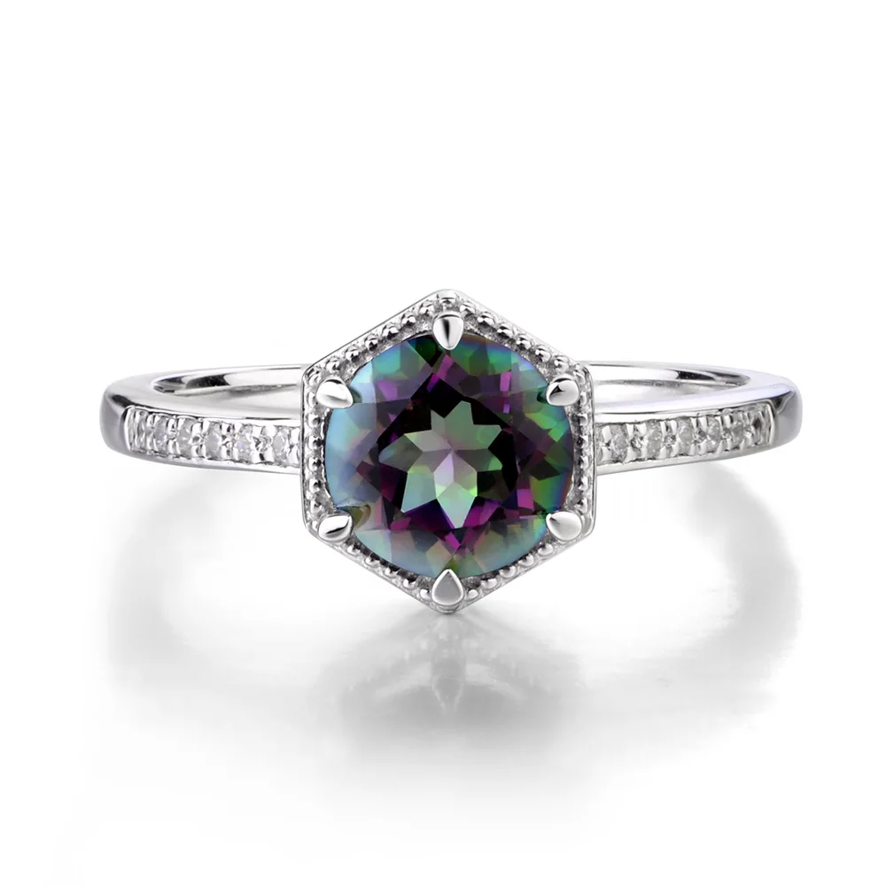 Кольцо помолвка из серебра 925 с огранкой круглого мистического топаза, радужные обещания