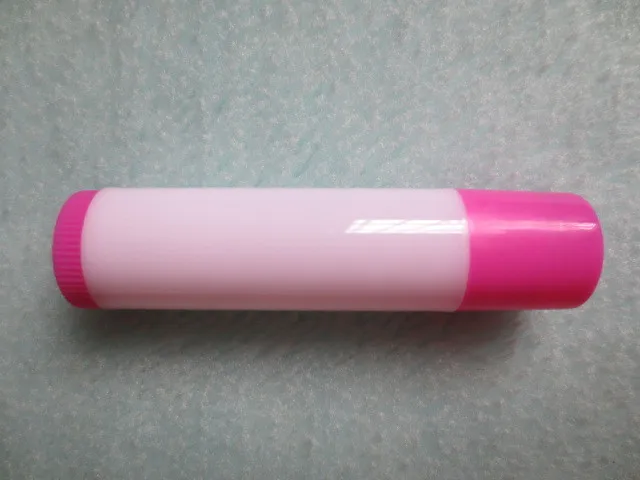 Оптовая продажа милый дизайн 5 мл губная помада трубка с висящим ртом бальзам для