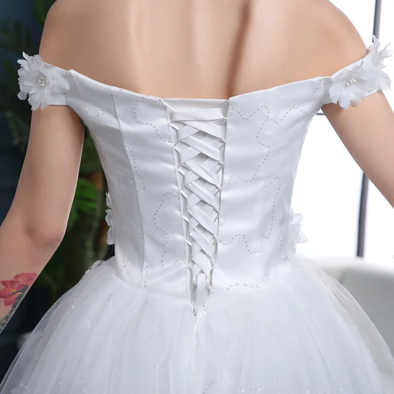 

Wedding Gown 2019 Bridal Dress Ball Gown Vintage Floral Lace Tulle Off the Shoulder Short Sleeve Floor Length White Plus Size