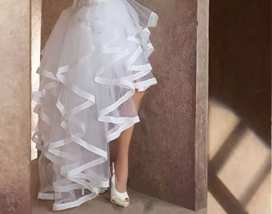 Vestido de novia Высокие Низкие пляжные свадебные платья открытая спина без бретелек Короткие спереди длинные белые свадебные платья цвета слоновой кости на заказ