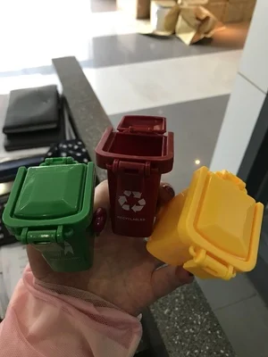 Мусорный бак контейнер кляп игрушка один набор для детей игры|gag toys|set for childrenset toys |