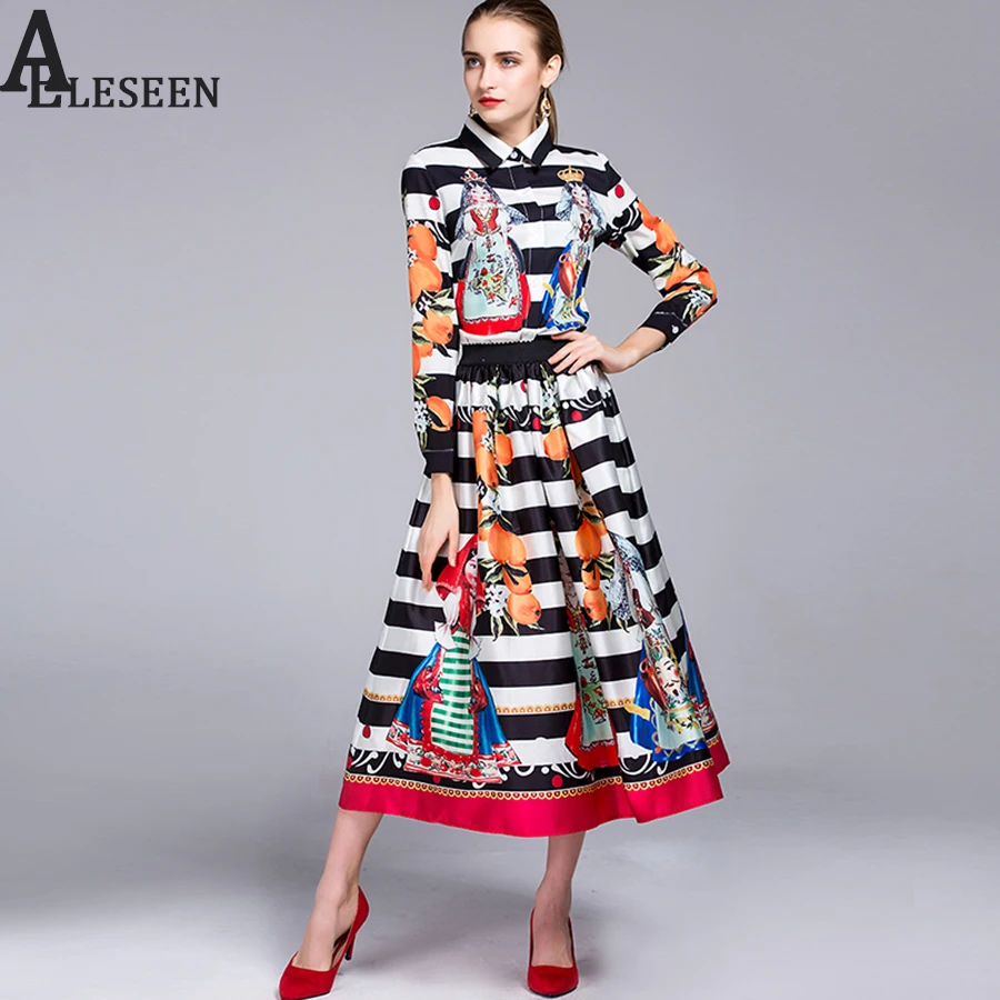 Fashion Vintage Twinsets 2018 Autumn New Long Sleeve Turtleneck Character Tops + Knee-Length Striped Dress | Женская одежда