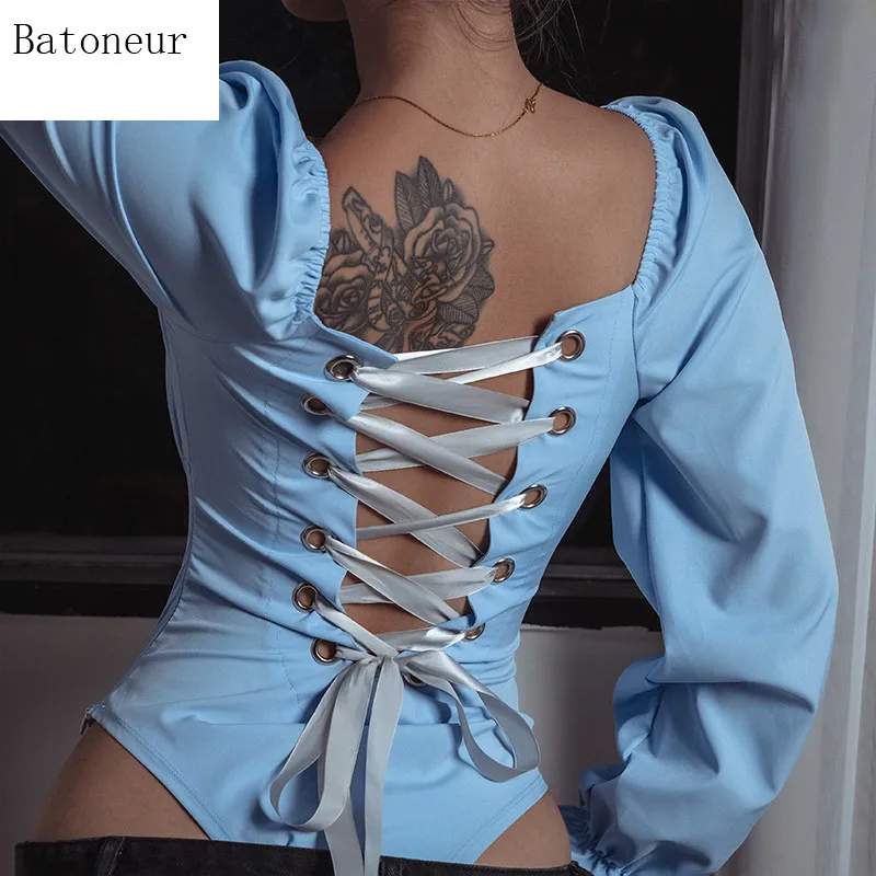 Женское боди на шнуровке с открытой спиной однотонное облегающее длинным