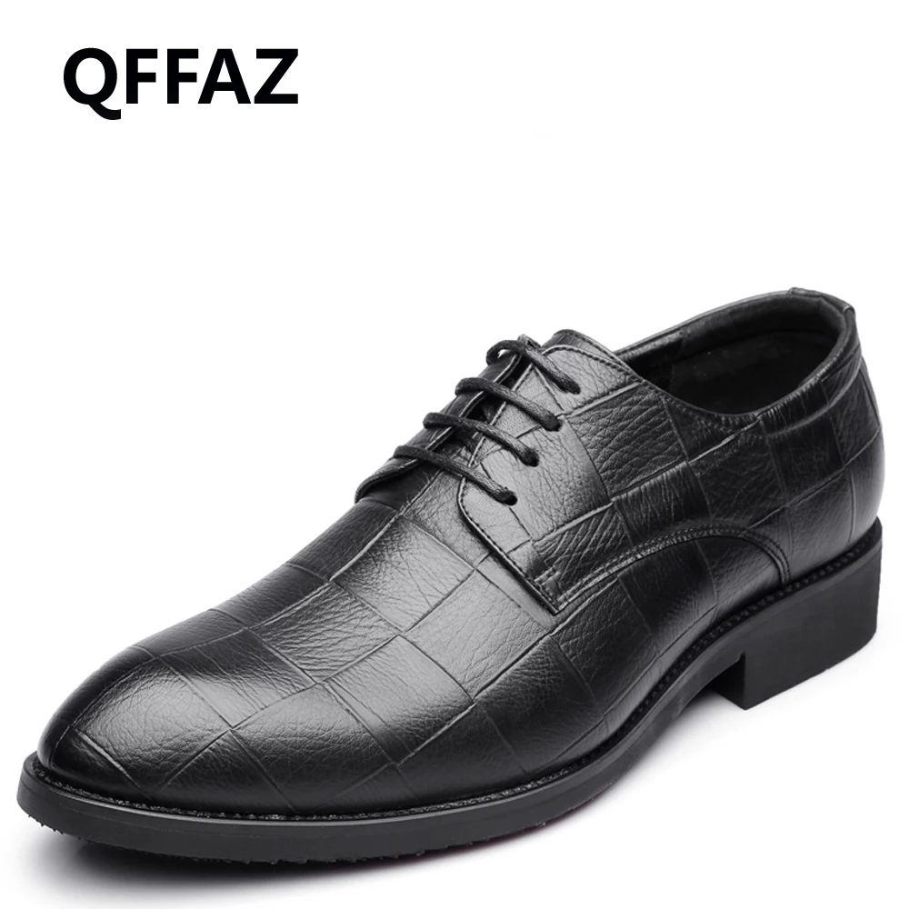 Новинка Весна 2018 кожаные мужские классические туфли QFFAZ в стиле ретро оксфорды
