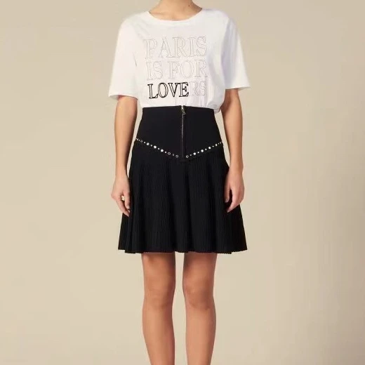 Новая Осенняя однотонная плиссированная трапециевидная трикотажная юбка с заклепками и бисером