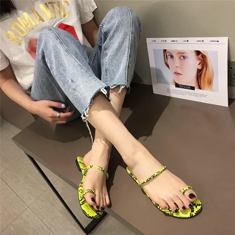 Новинка лета 2019 модные туфли на плоской подошве с леопардовым принтом крутые