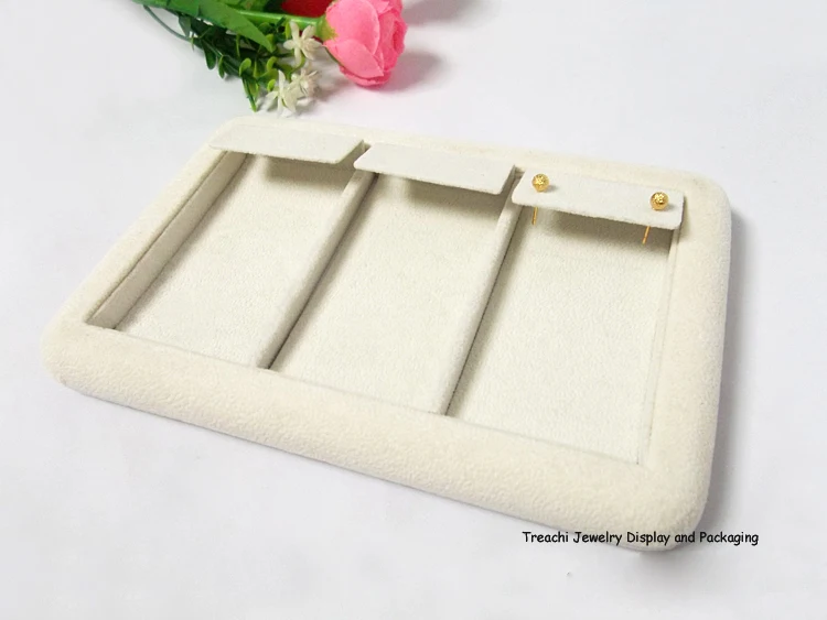 

New Arrival Jewelry Display Mannequin Ideas Beige Velvet Jewellery Display Stand for Necklace Pendant Show Earrings Holder