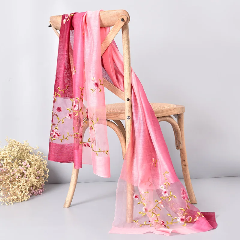 Шелковый смешивание шерсти шарф женский цветочный Вышивка 2019 шали и обертывания