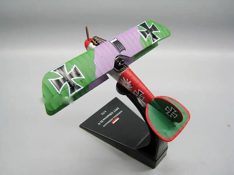 1917 Albatros D.V 1/72 литья под давлением модель самолета Амер |