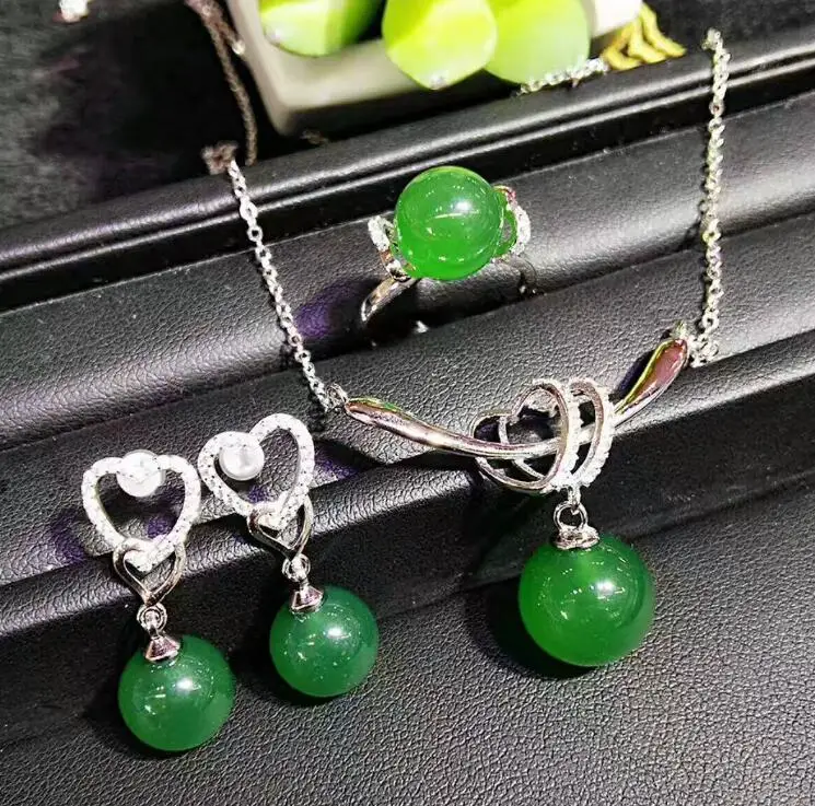 

Fine jewelryFine Natural color yellow green chalcedony ice four piece Necklace Pendant Earring Suit free certificate with box