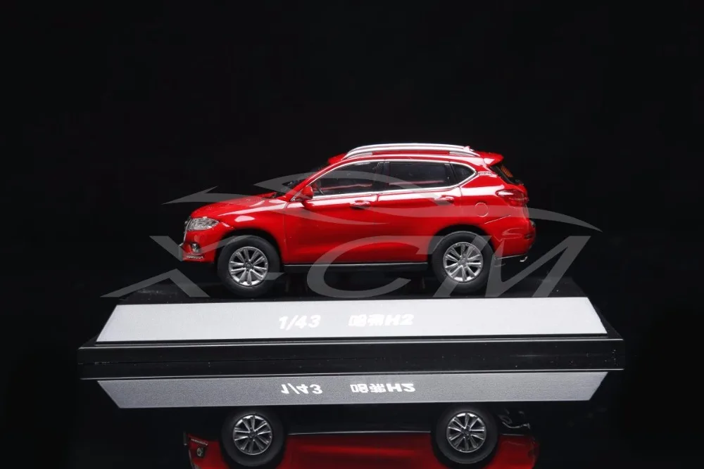 Литая модель автомобиля Great Wall Haval H2 1:43 можно откатить (красный) + маленький