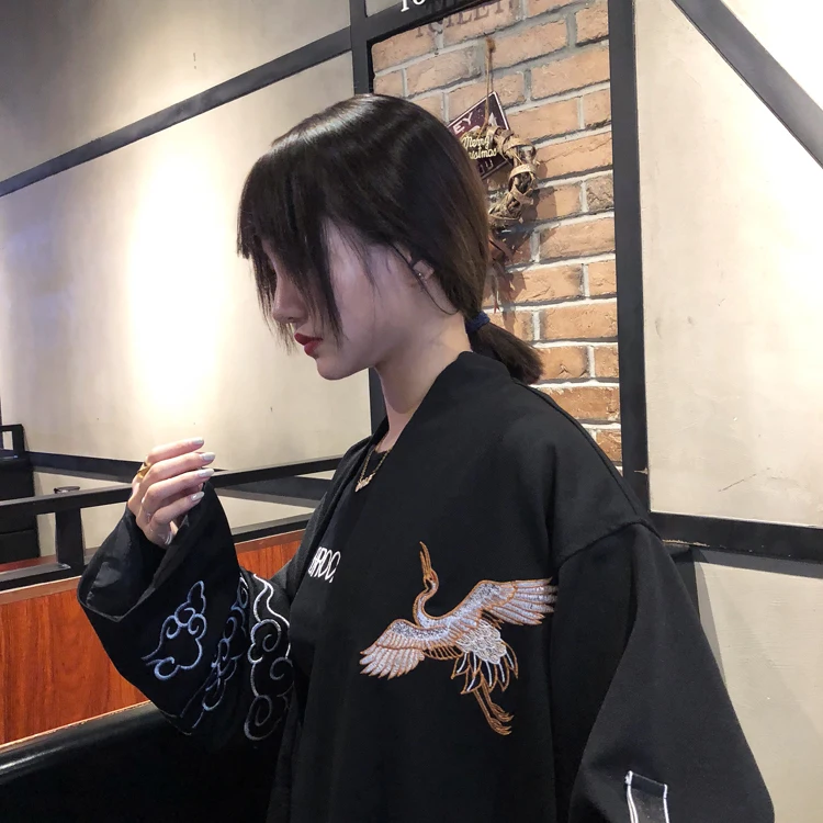 Harajuku японское кимоно шикарный традиционный кардиган юката BF стиль вышитые куртка с журавлем полиэстер японское качество топы