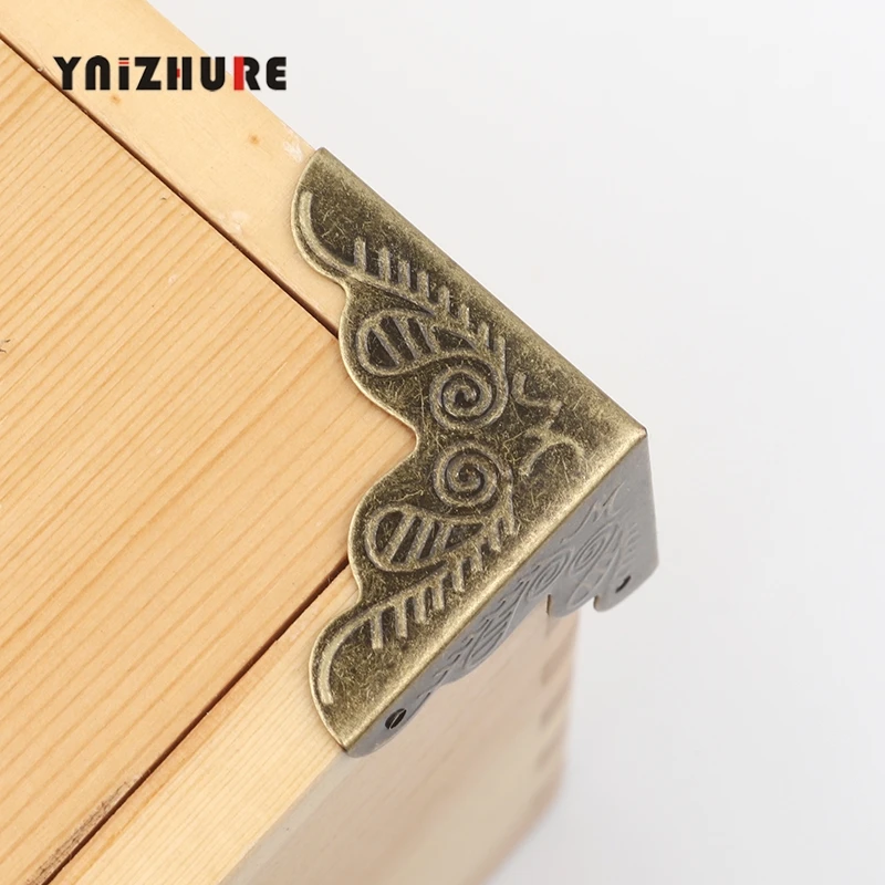 YNIZHURE 10 шт. Чехол для багажа угловые кронштейны Декоративный уголок для мебели декоративный треугольник резной ротанг